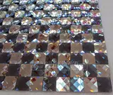 Стеклянная белая мозаика на стену, зеркальный эффект