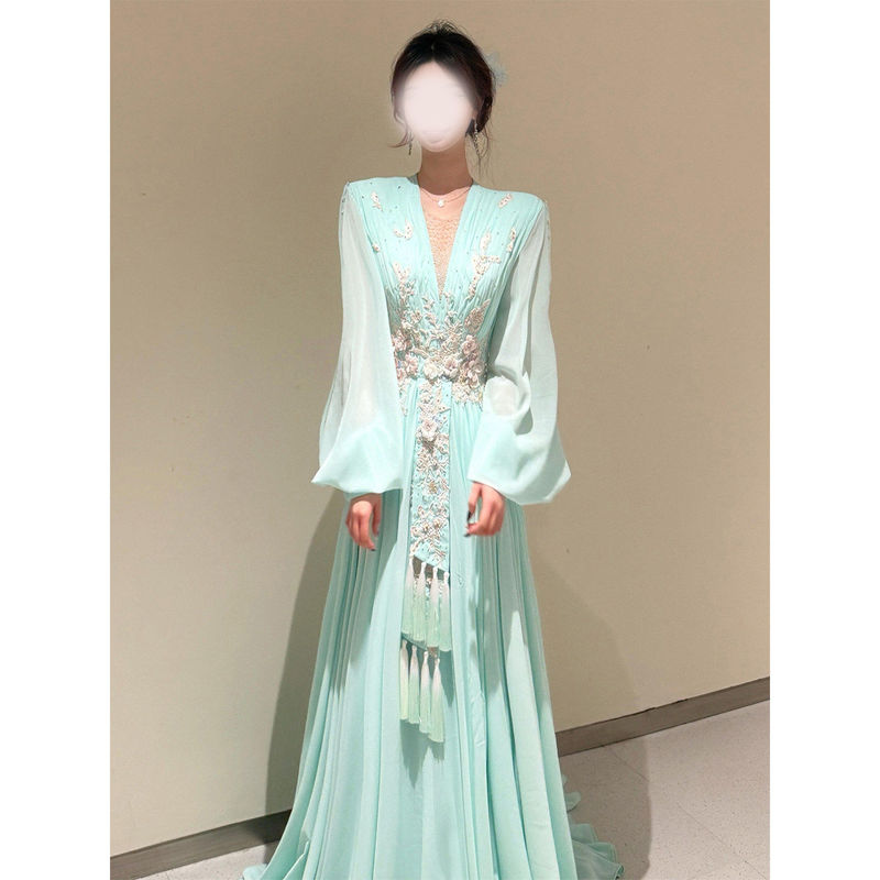 Host's Evening Gown, Dignified and Elegant, New Chinese-Style Performance Attire for Ethnic Vocal Art Exams, Stage Solo Performances, and Guzheng Performances Host's Evening Gown, Dignified and Elegant, New Chinese-Style Performance Attire for Ethnic Vocal Art Exams, Stage Solo Performances, and Guzheng Performances
