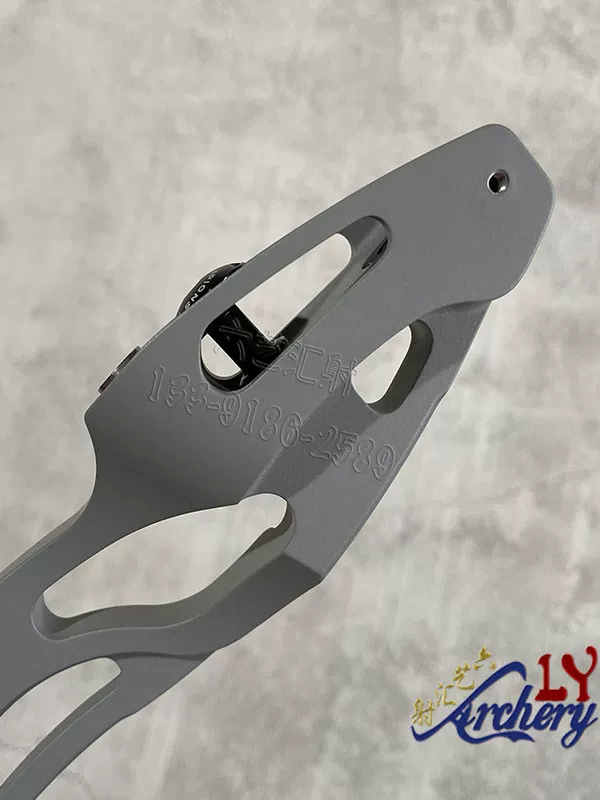 Новый Hoyt Arcos Atletico Athletic Bow