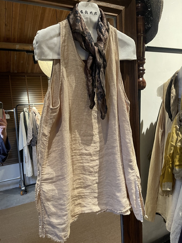 Mrs. Buyi Shares— LAOSHU Series Value-Added Linen Tank Top (Bust 118, Length 75 or so)