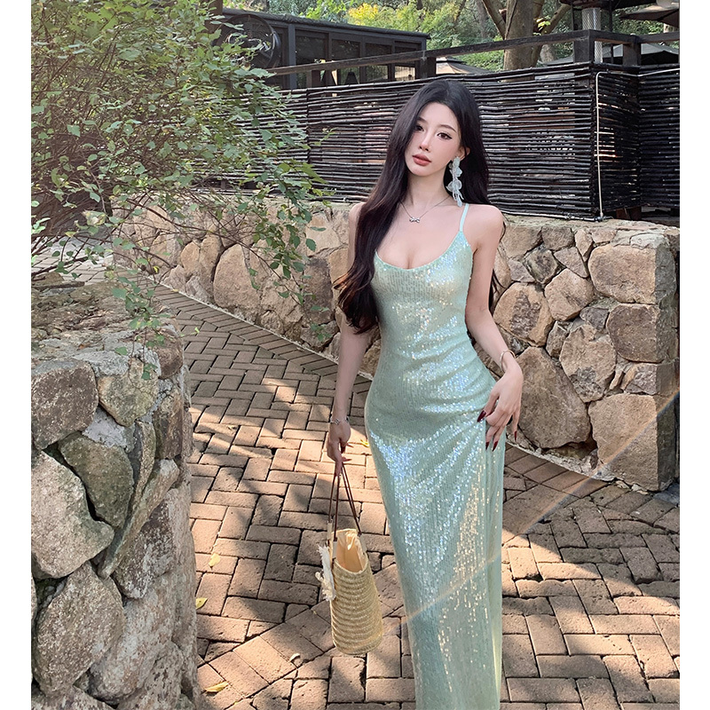 Broken-Feel Cool and Slimming Dress, Long Dress for Birthday Party, Christmas, Backless Green Sequin Strap Dress Broken-Feel Cool and Slimming Dress, Long Dress for Birthday Party, Christmas, Backless Green Sequin Strap Dress