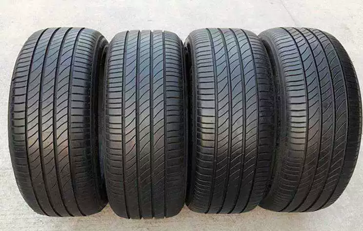 Lốp xe ô tô Michelin 215 / 50R17 3ST Volvo C70 Peugeot 408 Fox Kia K4 Si Rui - Lốp xe