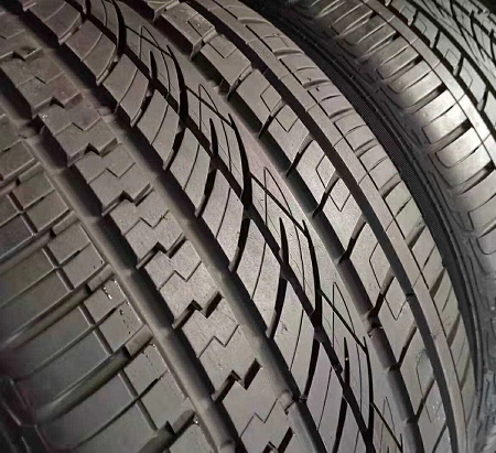 Lốp xe thương hiệu ngựa Đức 295 / 40R21 UHP thích ứng với lốp nguyên bản của Mercedes-Benz GL550 / GLS550 / GL63 / AMG - Lốp xe máy