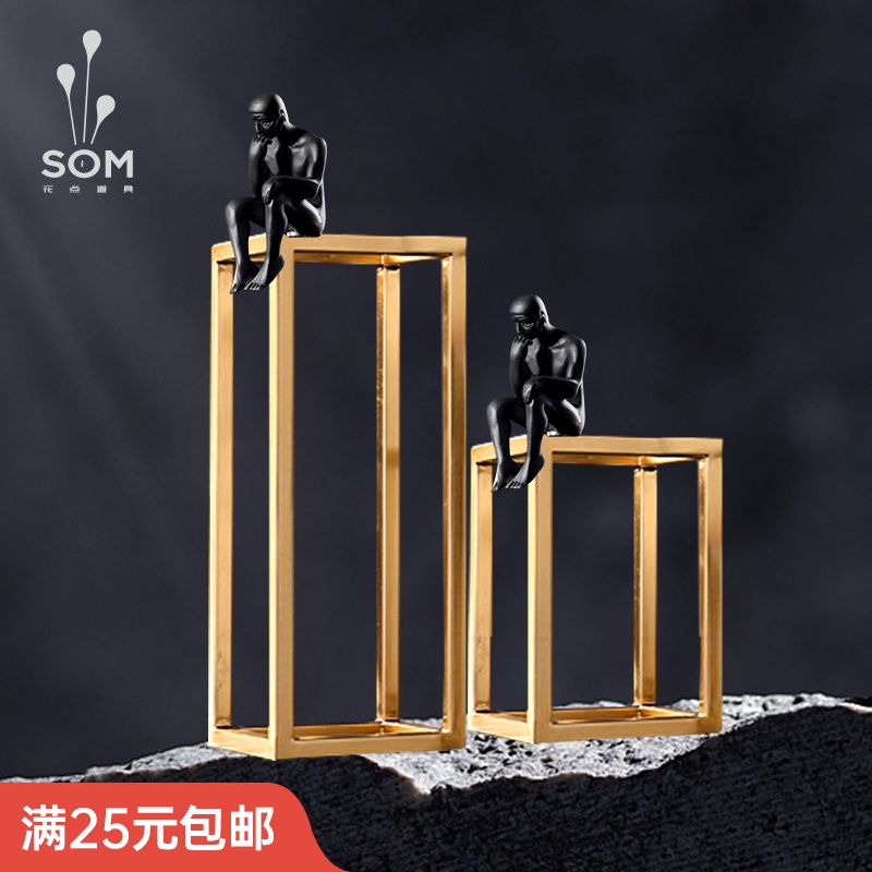 Creative ornaments golden rectangular frame ornaments alloy small black decoration props with thinker man model
