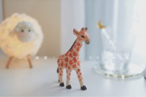One drawer handmade cute real wood sculpted giraffe animal decoration small swing piece Handicraft Birthday Present