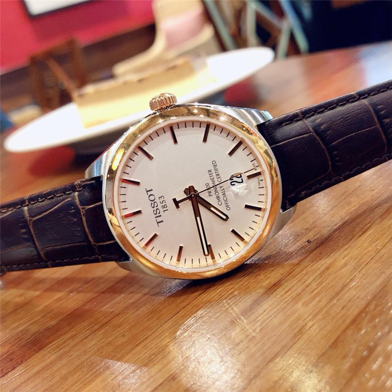 Швейцарские наручные часы 代购代购正品tissot天梭玫瑰金棕色带日历石英男表t101.451.26.0