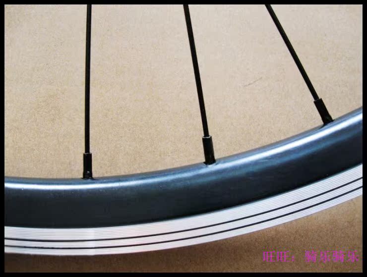 Roues de vélo cyclisme sur route - Ref 2360641 Image 7
