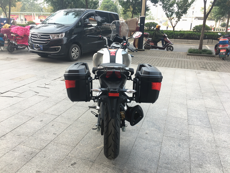 Wuyang Honda mammoth 190 bên hộp đuôi hộp CB190X treo thân cây đặc biệt phát hành nhanh chóng không phá hủy cài đặt - Xe gắn máy phía sau hộp thùng sau xe máy giá rẻ
