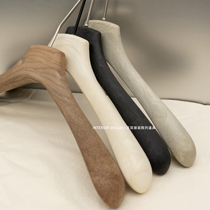 Resin clothes hanger for womens clothing store special clothing support trouser rack tree pattern black and white large shoulder width non-slip seamless advanced customization