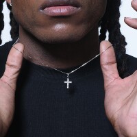 Icegang Ma Siwei MINI Full Diamond Cross -Drilling Cross -Following Necklace Hop Hip Hip Fillet Clasia Classes Men and Women