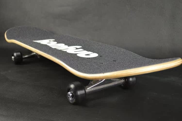 Skateboard pour homme femme      - Ref 2593608 Image 41