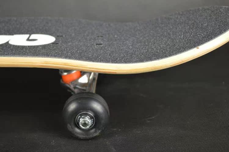 Skateboard pour homme femme      - Ref 2593608 Image 36