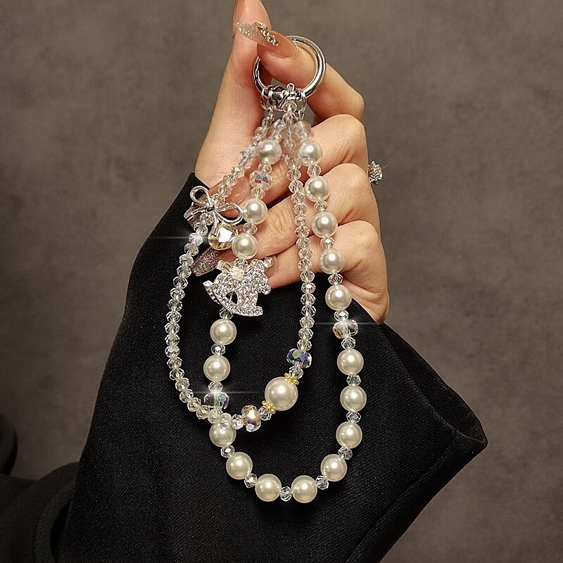 Luxurious and High-End Pearl and Rhinestone Beaded Hand Chain Wrist Short Lanyard Phone Case Car Keychain Pendant