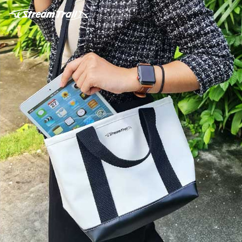 Japan StreamTrail Waterproof Single Shoulder Bag Slanted Satchel Handbag splash Splash Drift to Tourist Commute