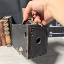 Antique 1925 Kodak Brownie Square Box Mechanical Film Roll Camera Shutter OK Defective Product