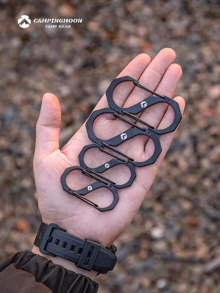 Koman S型ステンレススチール吊り下げバックル 8字型バックル 登山用バックパックバックル クイック吊り下げキーホルダー アウトドア用ウォーターボトルフック ユニバーサルバックル