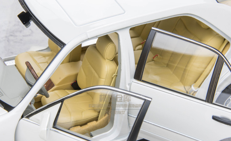 1: 18 NOREV Mercedes Benz W140 Benz S-Class S320 Luxury Car
