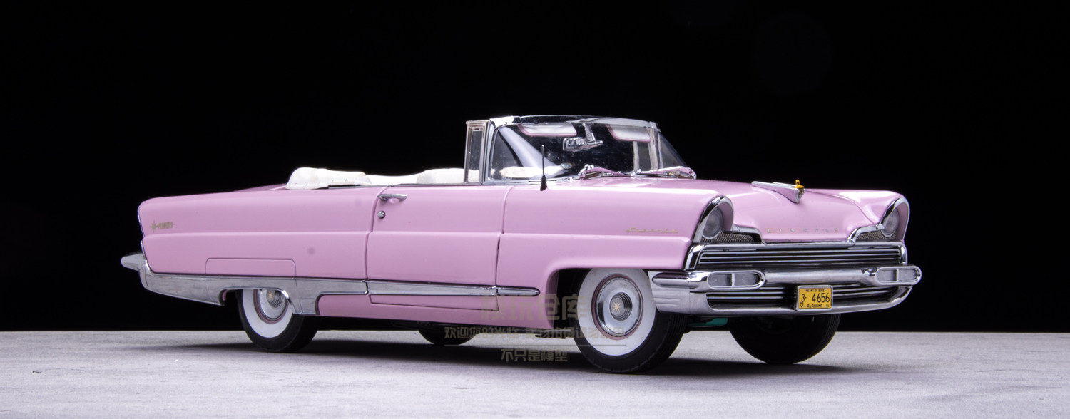 1: 18 Sun Star Lincoln Premiere 1956 Platinum Edition Alloy Car