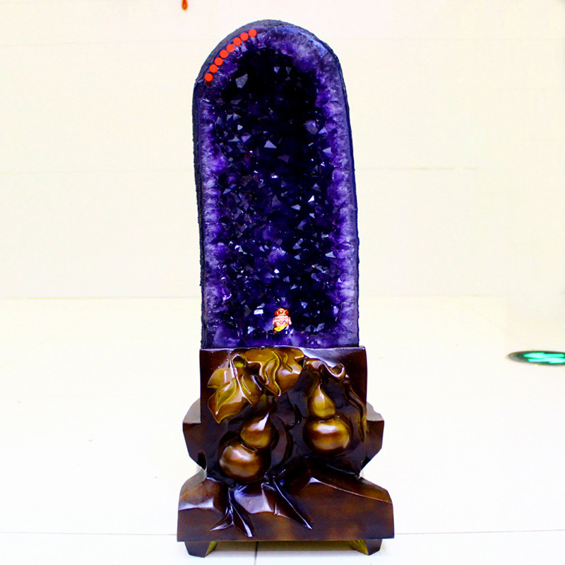 Natural Uruguay Amethyst cave ornaments Cornucopia money bags Natural crystal cave lucky new home gifts
