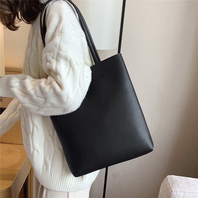 Class Commuting Bag ຄວາມອາດສາມາດຂະຫນາດໃຫຍ່ຂອງແມ່ຍິງ 2022 ຄົນອັບເດດ: ຄົນອັບເດດ: ຄົນອັບເດດ: ໃຫມ່ເກົາຫຼີ Shoulder Bag High-end Handheld Tote Bag
