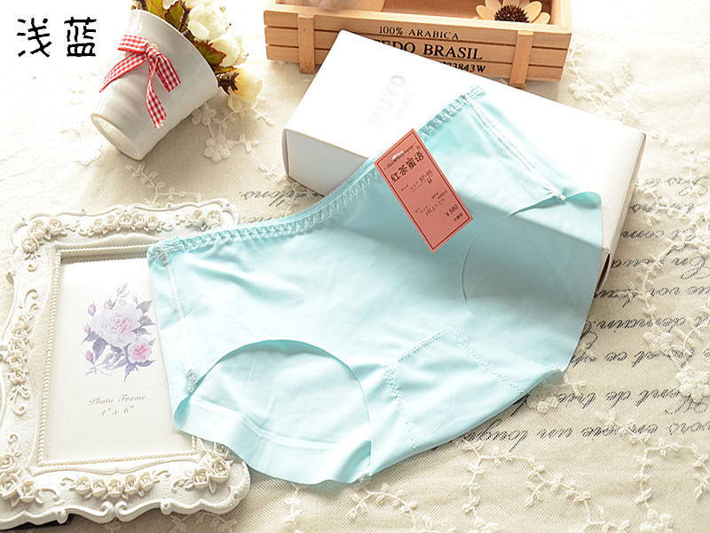 Đồ lót liền mạch của phụ nữ một mảnh băng lụa đồ lót thấp eo lụa sữa của phụ nữ liền mạch tam giác tóm tắt bán buôn quan lot nu danh cho tuoi 16