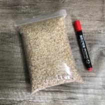 Large pack of wheat bran A pack of about 300g Crickets Dubia cockroaches Cherry cockroaches Barley bugs Bread bugs feed