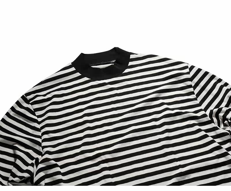 Oversized Striped T-shirt 7