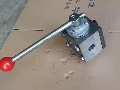 Factory direct hydraulic manual directional control valve oil pump clutch net oil pump separator