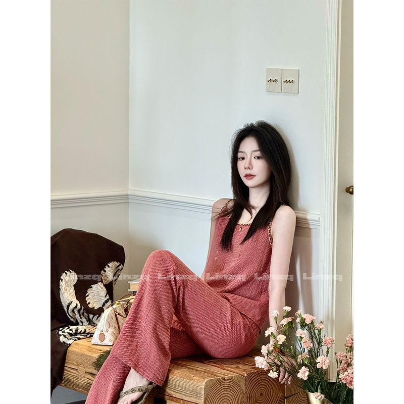 Lin Ziqiu [Hong Kong Luxury Style] Elegant Metal Chain Chanel-Style Camisole + Pants Two-Piece Set