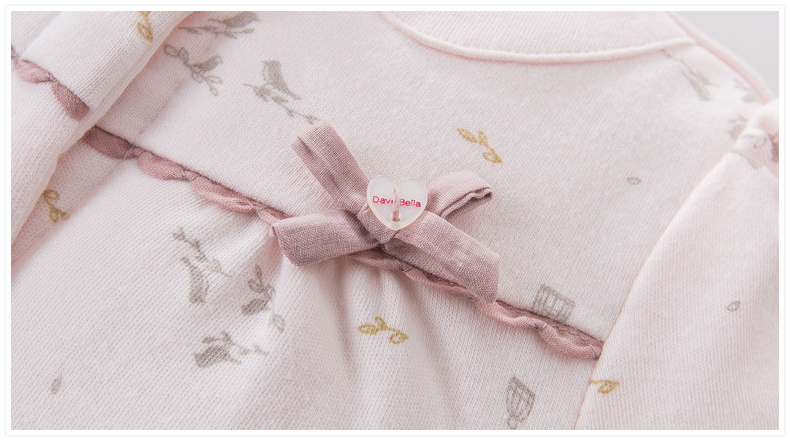 Davebella david Bella bé mùa đông nhồi bông jumpsuit bé độn romper DB4007 áo liền quần ôm sát bé gái