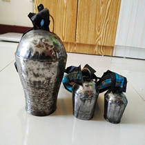 Ethnic wind retro bell pendants and other wind-coming movies end with cow bells Nepal Kathmandu wind chimes
