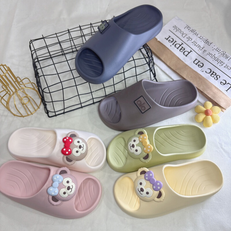 2026 Cute Cartoon Slippers for Couples, Thick-Soled Indoor Home Bathroom Non-Slip Slippers with a Soft Cushioning Feel