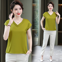 Middle aged womens clothing Summer short sleeve pure color T-shirt Mom loaded with bat sleeve satin face clothes V-neck sweatshirt big code