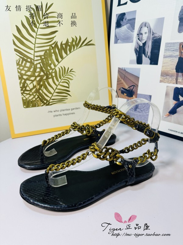 Off-Season Sale Authentic Pierre Balmain Flat Sandals/Peep-Toe Shoes, Only Size 35 Available
