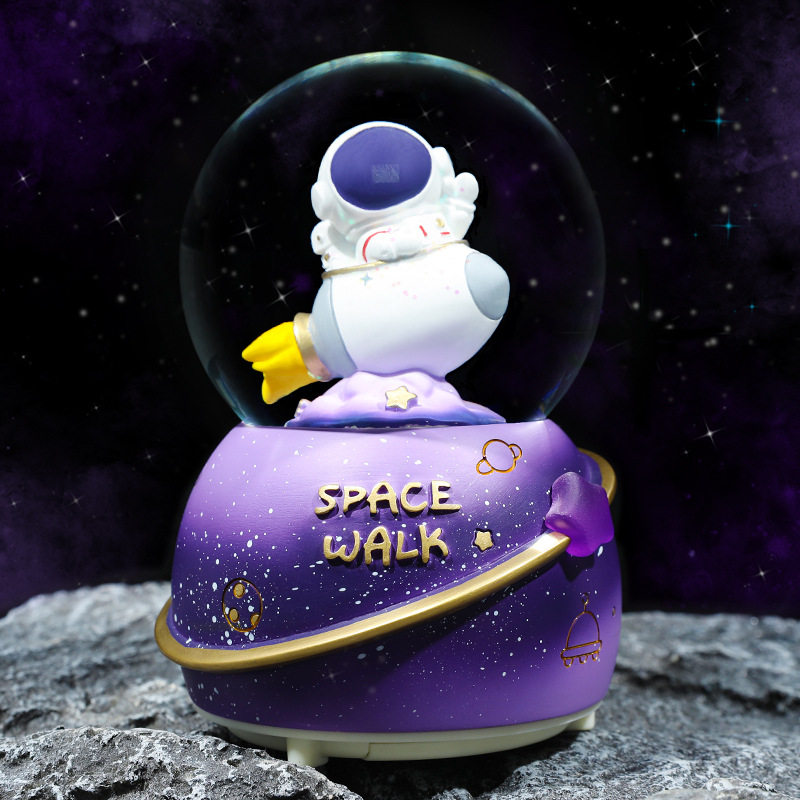 Astronaut Series Spaceflight Astronaut Crystal Ball Swing Piece Shining Music Box Boy Girl Children's New Year Gifts
