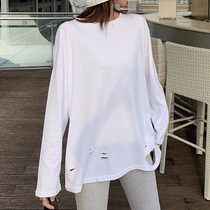 White T-shirt women long sleeve spring new loose Joker long Korean version of cotton base shirt hole coat tide