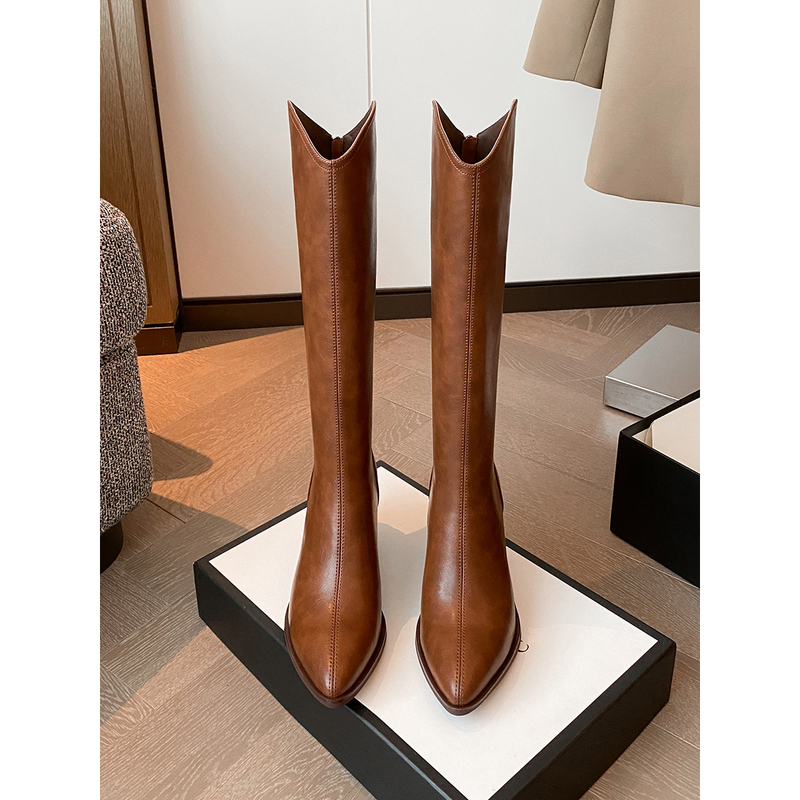 Yunxin Brown High-Heeled V-Cut Riding Boots White Genuine Leather Long Boots Women's 025 New Pointed Toe Long Boots Large Size Boots