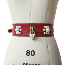 BAY High-end Customised Palace Wind Pearl Small Flower Loving Lock Belt