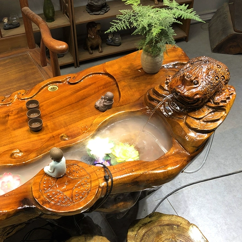 Корневый нарезанный чайный стол