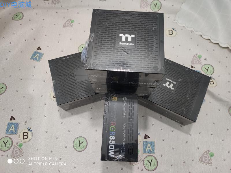 Tt pirate ship rated 850W1050W1200W1250W gold medal platinum titanium full module computer power supply