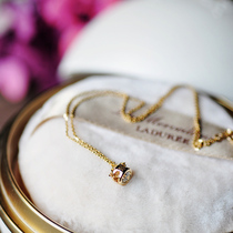  Wei Jiajewelry counter encrusted with natural diamonds 15 points 22 30 points 18K gold pendant necklace