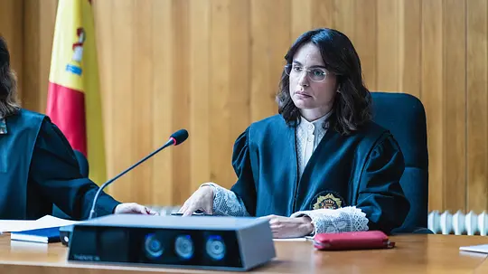 人造正义 Justicia Artificial2024剧照1