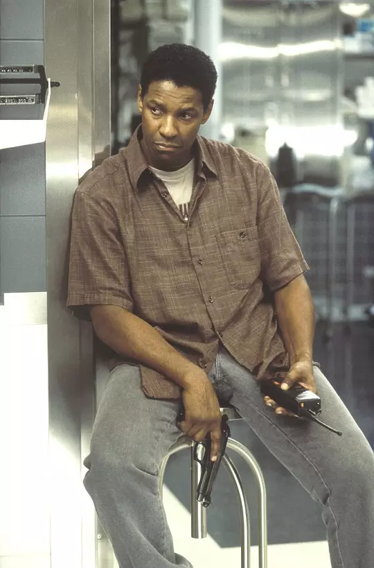 迫在眉梢 John Q2002剧照1