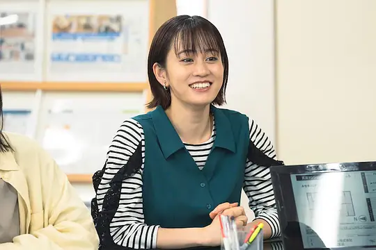 不愿恋爱的雀斑小姐 そばかす2022剧照3