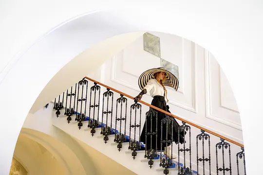 再帮个小忙 Another Simple Favor2025剧照2