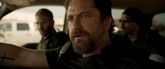 贼巢 Den of Thieves2018剧照3