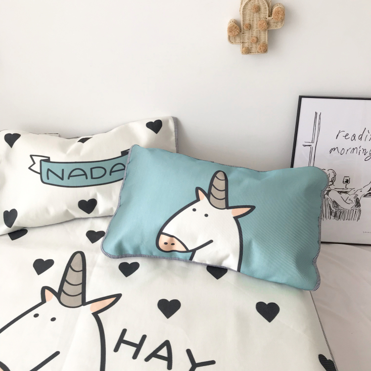 Mùa hè cô gái trái tim hoạt hình băng lụa mat điều hòa mat mềm ba mảnh đặt 1,5 m 1,8m giường đôi có thể giặt - Thảm mùa hè chiếu mành