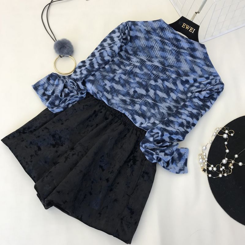 Một từ quần short ống rộng nữ mùa đông hoang dã hoang dã cao eo cao quần mùa thu Hàn Quốc quần short nhung vàng đen quần sooc trắng nữ