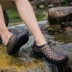 Mùa hè nam lỗ giày dép đi biển dép dép nam phiên bản Hàn Quốc của dép yến sào baotou đôi dép và dép giày sandal nam Sandal