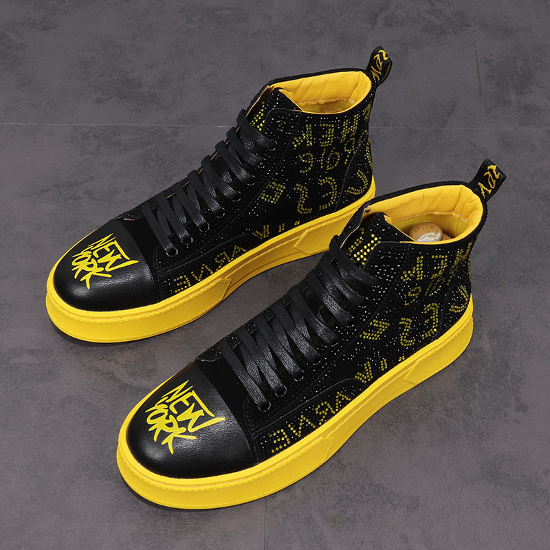 European station new men's shoes personality water drill high gang Martin boots and Han Edition trend thick underneath high hip hop short boots men